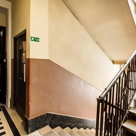 Mile's Apartment *