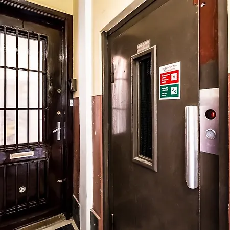 Mile's Apartment *