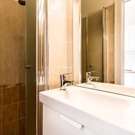 Mile's Διαμέρισμα *